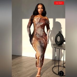 Off the shoulder - Marble